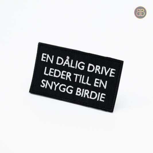 EN DÅLIG DRIVE LEDER TILL EN SNYGG BIRDIE